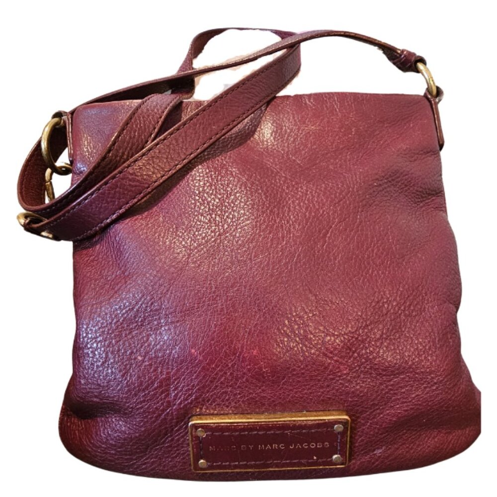 Marc by Marc Jacobs Burgundy Leather Convertible x-body w/brass hardware 1990s